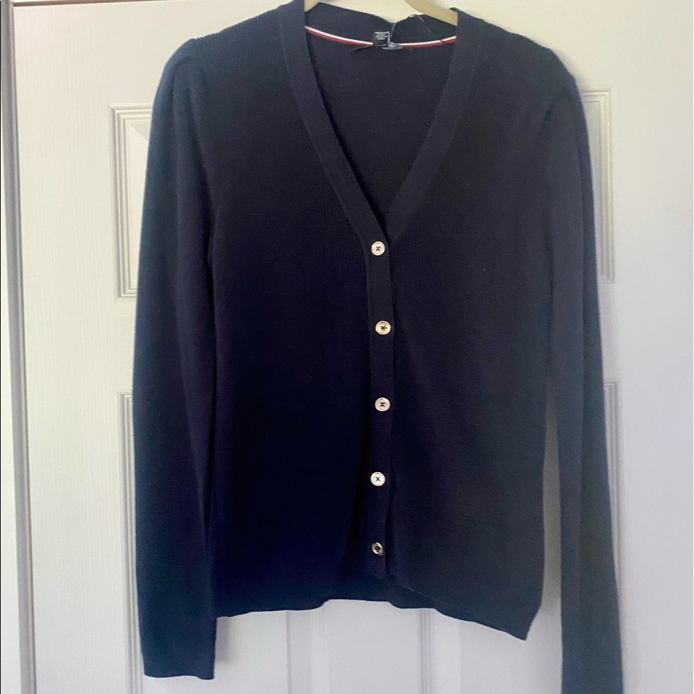 NEW TOMMY HILFIGER BUTTON DOWN SWEATER